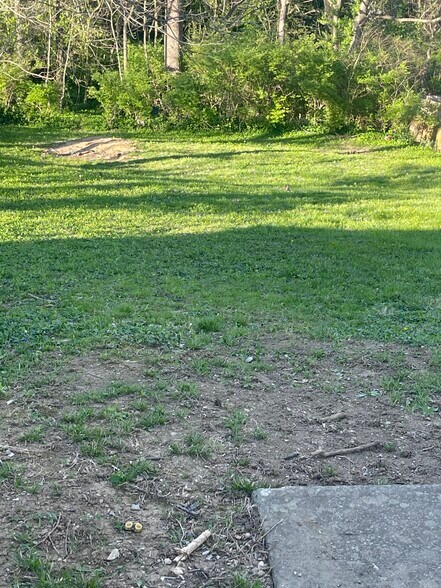 Building Photo - 16 Hughes Ave