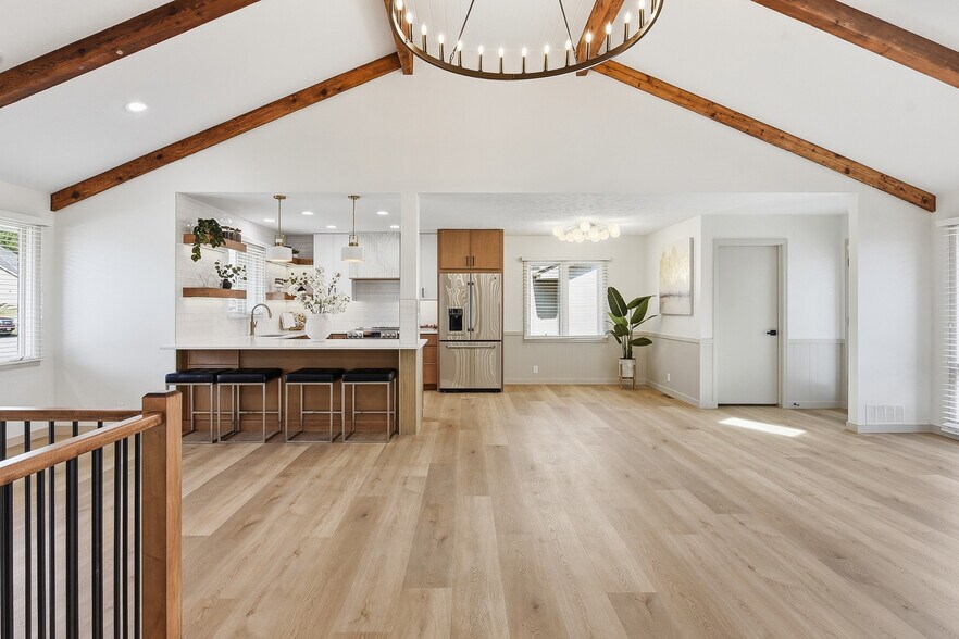 Building Photo - 4639 S 154th Avenue Cir