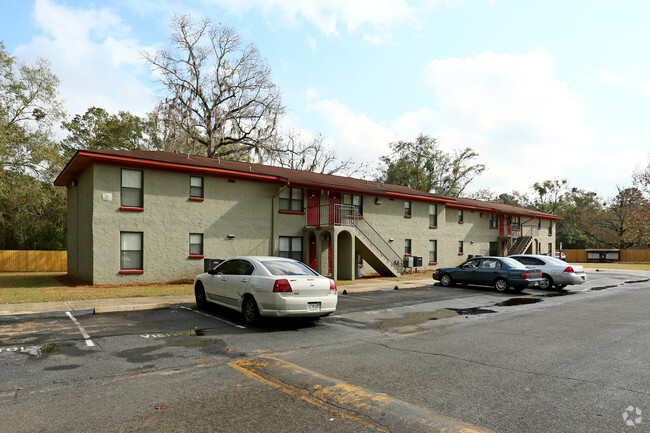 Primary Photo - Magnolia Terrace Apartments