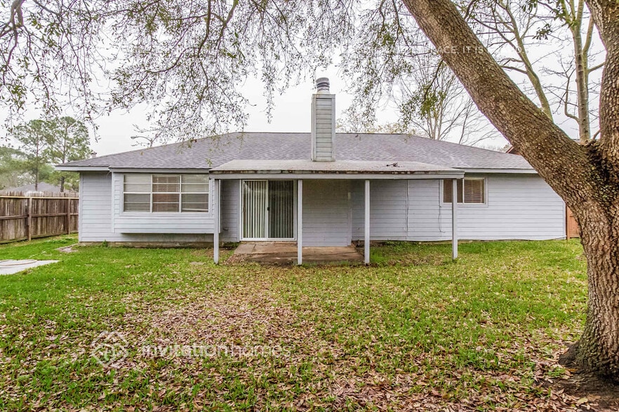 Building Photo - 2902 Early Turn Dr