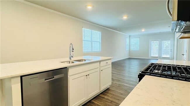 Building Photo - 5114 Tulip Sq