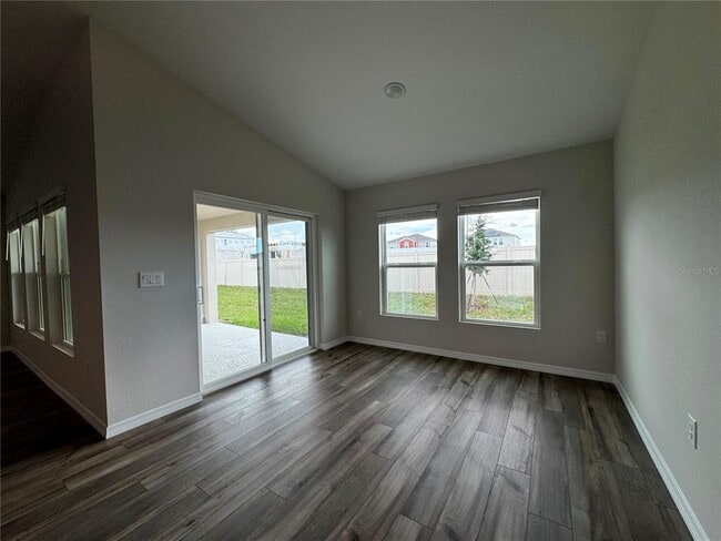 Building Photo - 1338 Palmeroy Rd