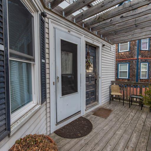 Building Photo - 256 Morris Ave
