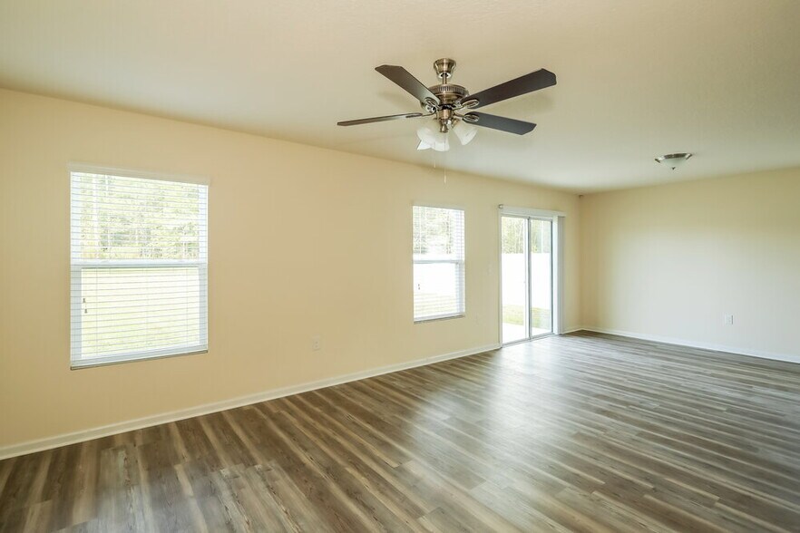 Building Photo - 1786 Eagle View Way