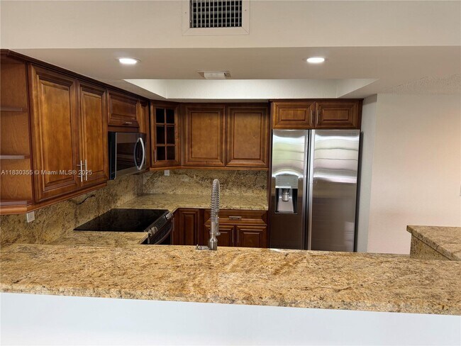 Building Photo - 9285 SW 125th Ave