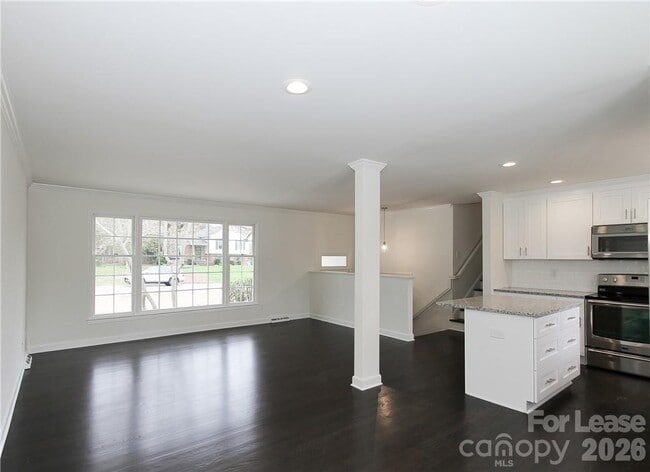 Building Photo - 4808 Walden Ct
