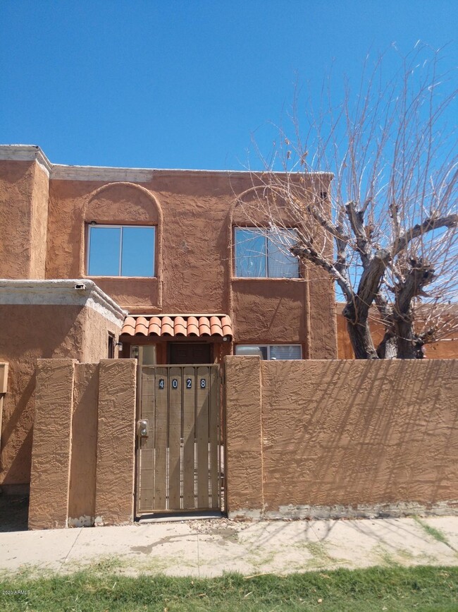 Primary Photo - 4028 S 45th St