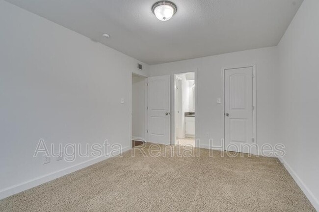 Building Photo - 4014 Wheeler Woods Rd