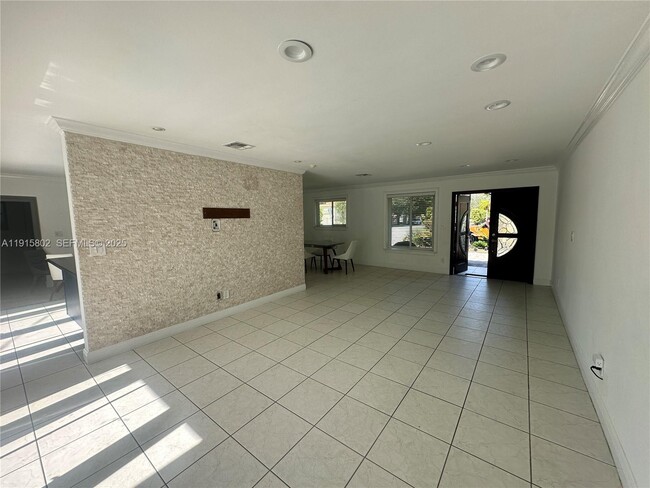 Building Photo - 7780 SW 28th St