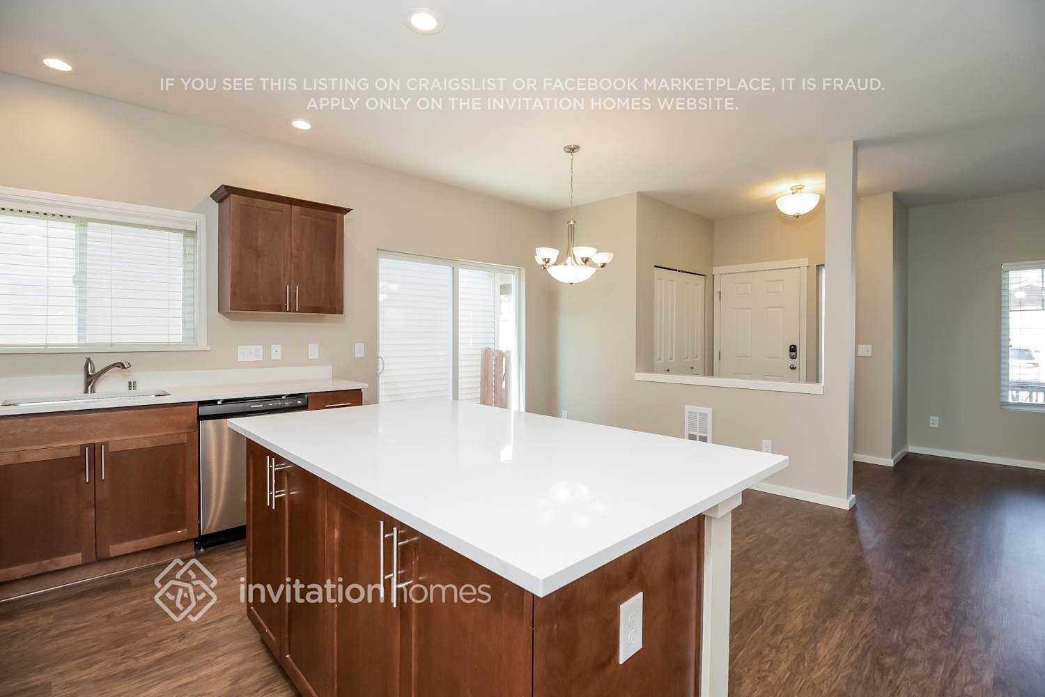 Building Photo - 1388 43rd St NE
