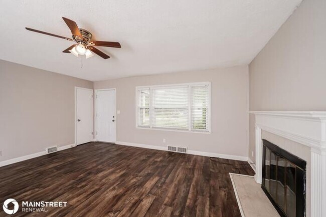 Building Photo - 933 Palatka Rd, Louisville, KY 40214
