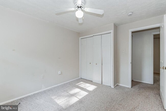 Building Photo - 2530 Vivaldi Ln