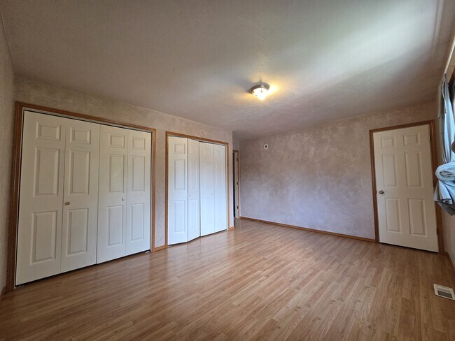 Building Photo - 111 N Pondera Ave