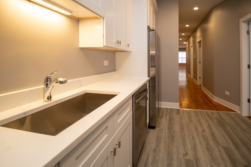 Building Photo - 5310 S Harper Ave