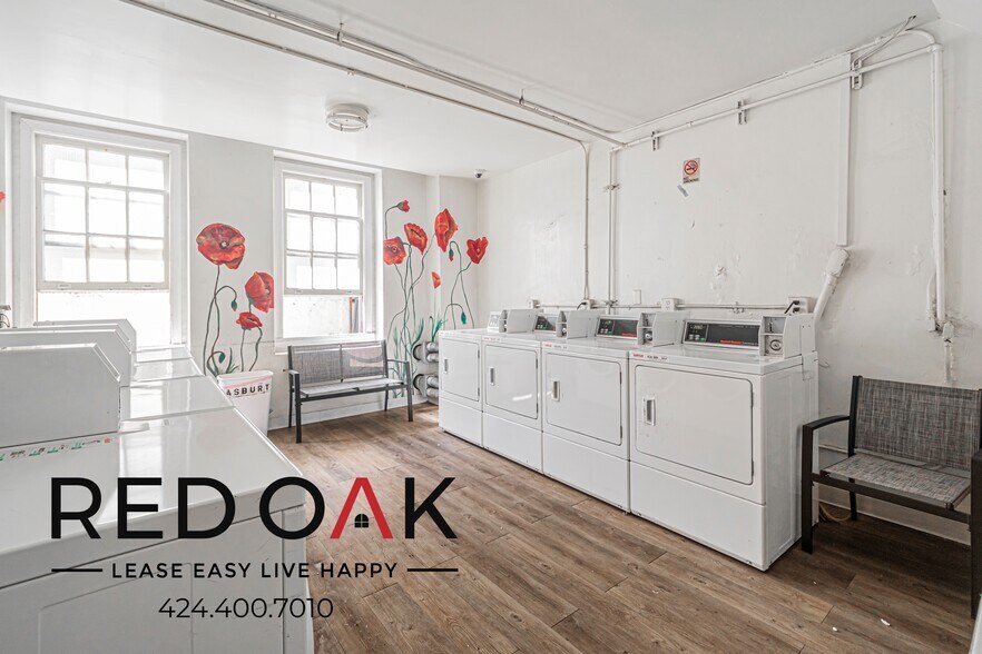 Building Photo - 2505 W 6th St