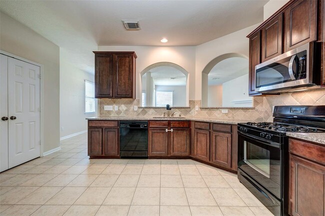Building Photo - 7414 Compass Rose Dr