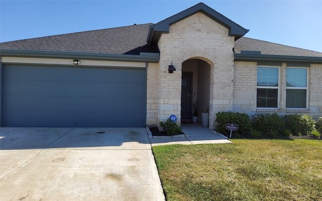 Building Photo - 31731 Hallington Hl Ln