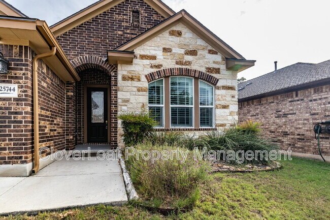 Building Photo - 25744 Two Springs