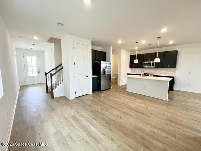 Building Photo - 1389 Bluewater Ln
