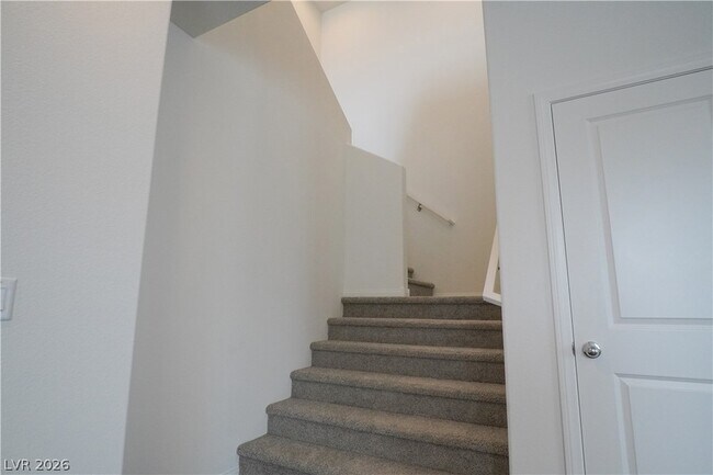 Building Photo - 1478 Stellar Smt St