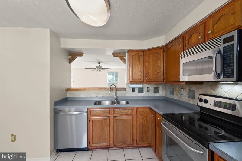 Building Photo - 1310 Germander Dr