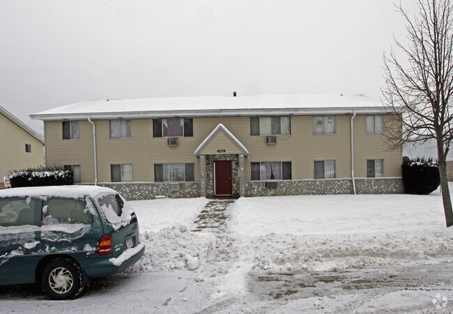 Building Photo - 4209 50th St