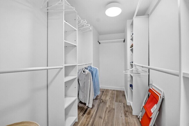 Building Photo - 4000 N Ocean Dr