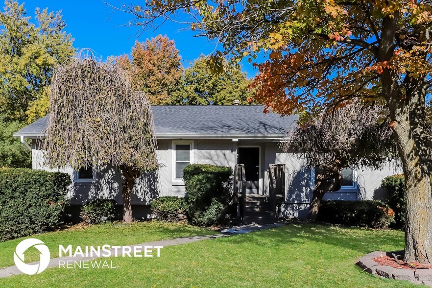 Primary Photo - 1606 NE 112th Terr