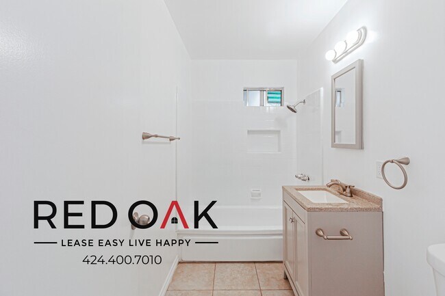 Building Photo - 609 W Foothill Blvd