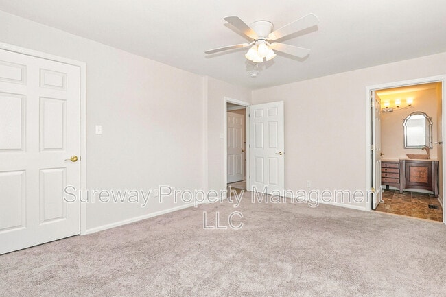 Building Photo - 1 Periwinkle Ln