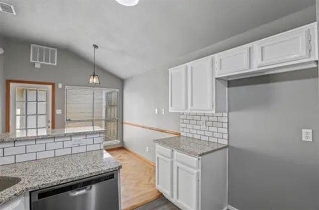 Building Photo - 634 Las Brisas Dr