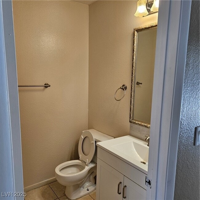 Building Photo - 9516 Wooden Pier Way