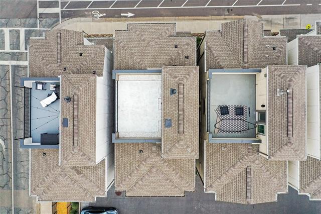 Building Photo - 750 High Garden Pl