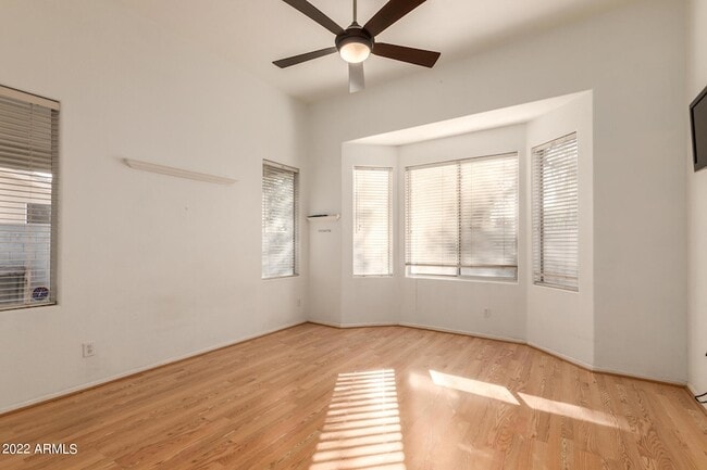 Building Photo - 1345 W Musket Way