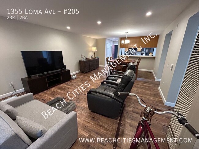 Building Photo - Lovely Condo with 2 Bedrooms, 2 Bathrooms,...