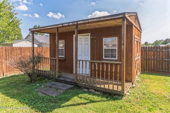 Building Photo - 674 Helm Ln