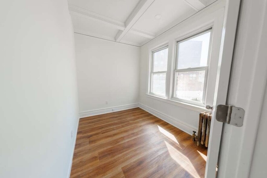 Building Photo - 161 Watsessing Ave