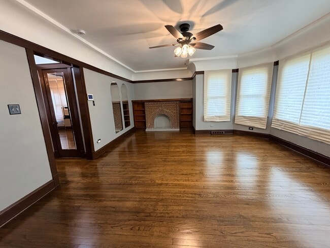 Building Photo - 13903 S State St