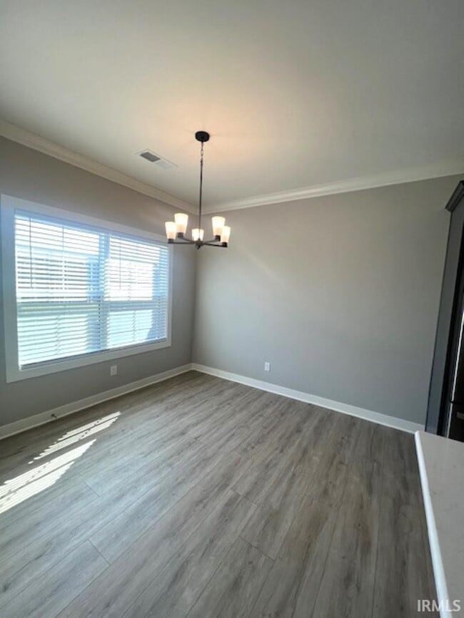 Building Photo - 3796 High Pointe Dr