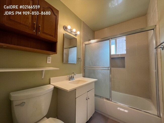 Building Photo - Rosemead 2 Bedroom Home with 2 Car Garage
