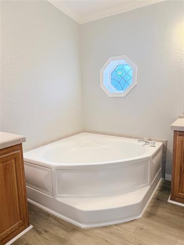 Building Photo - 2595 Bryant St