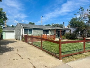Building Photo - 7221 Canosa Ct