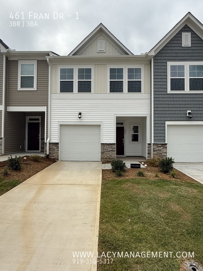 Building Photo - 461 Fran Dr