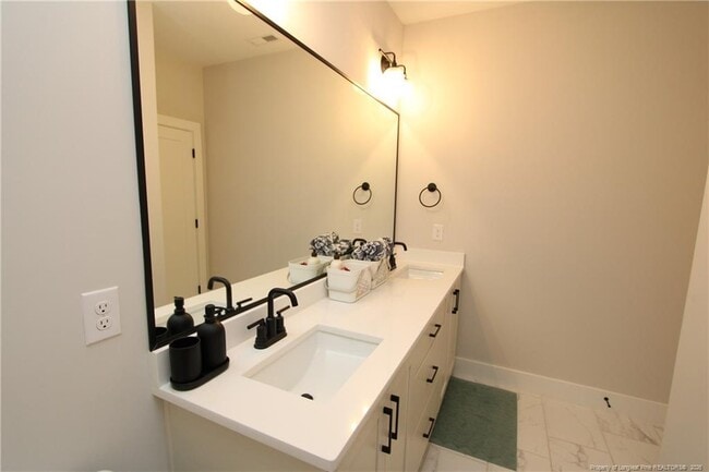 Building Photo - 2734 Kerley Cir