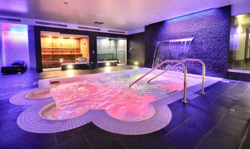 Building Photo - 510 W Huron St