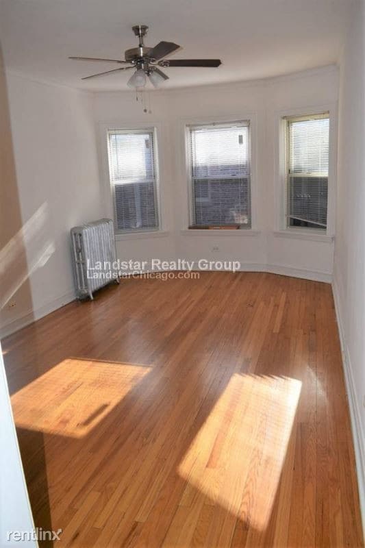 Primary Photo - 1053 S Austin Blvd