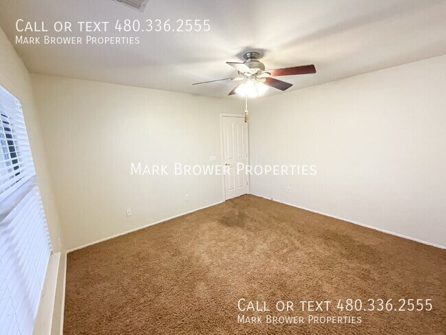 Building Photo - 1648 E Canyon Way