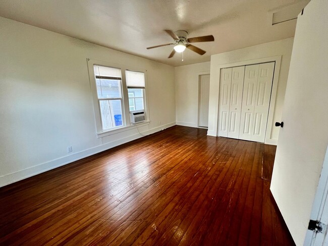 Building Photo - Duplex for rent in Norman