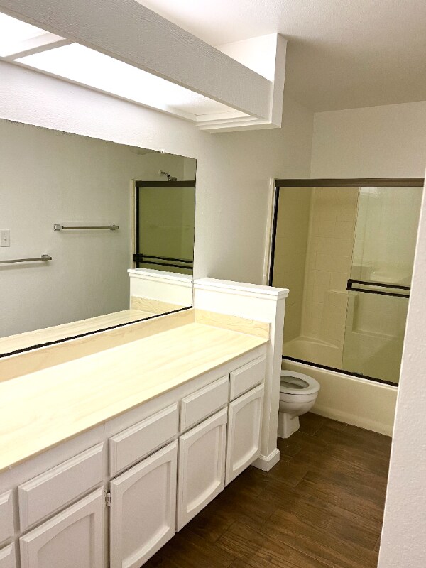 Building Photo - 4312 White Ln