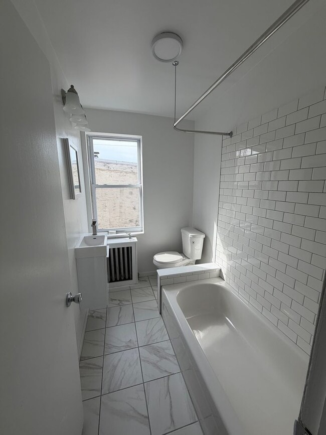 Building Photo - 1548 S 12th St